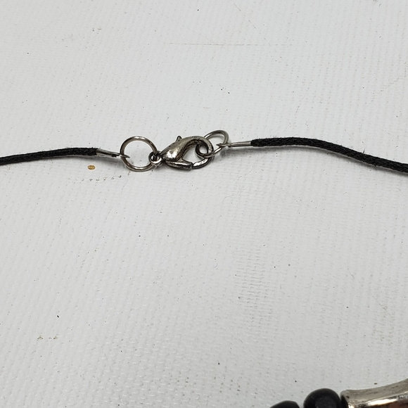 Black White Tan Shell Heart Pendant Rope Necklace - Picture 13 of 14